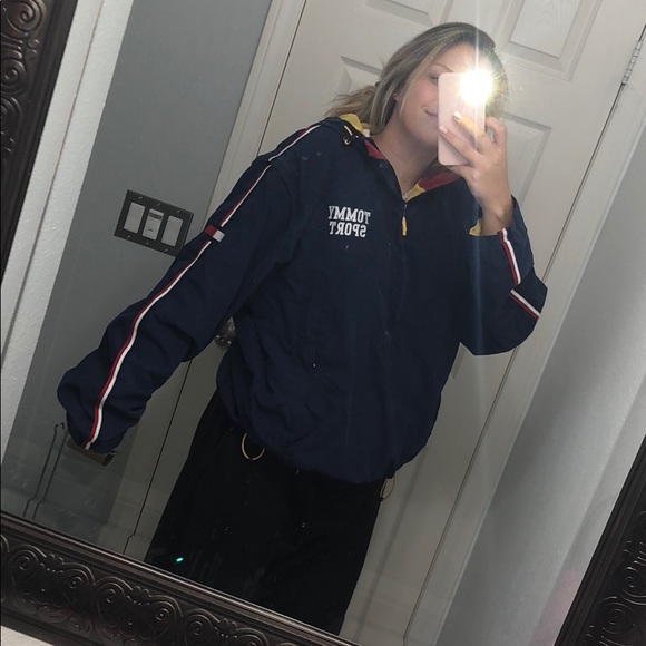 Tommy sport vintage jacket! - Picture 8 of 8